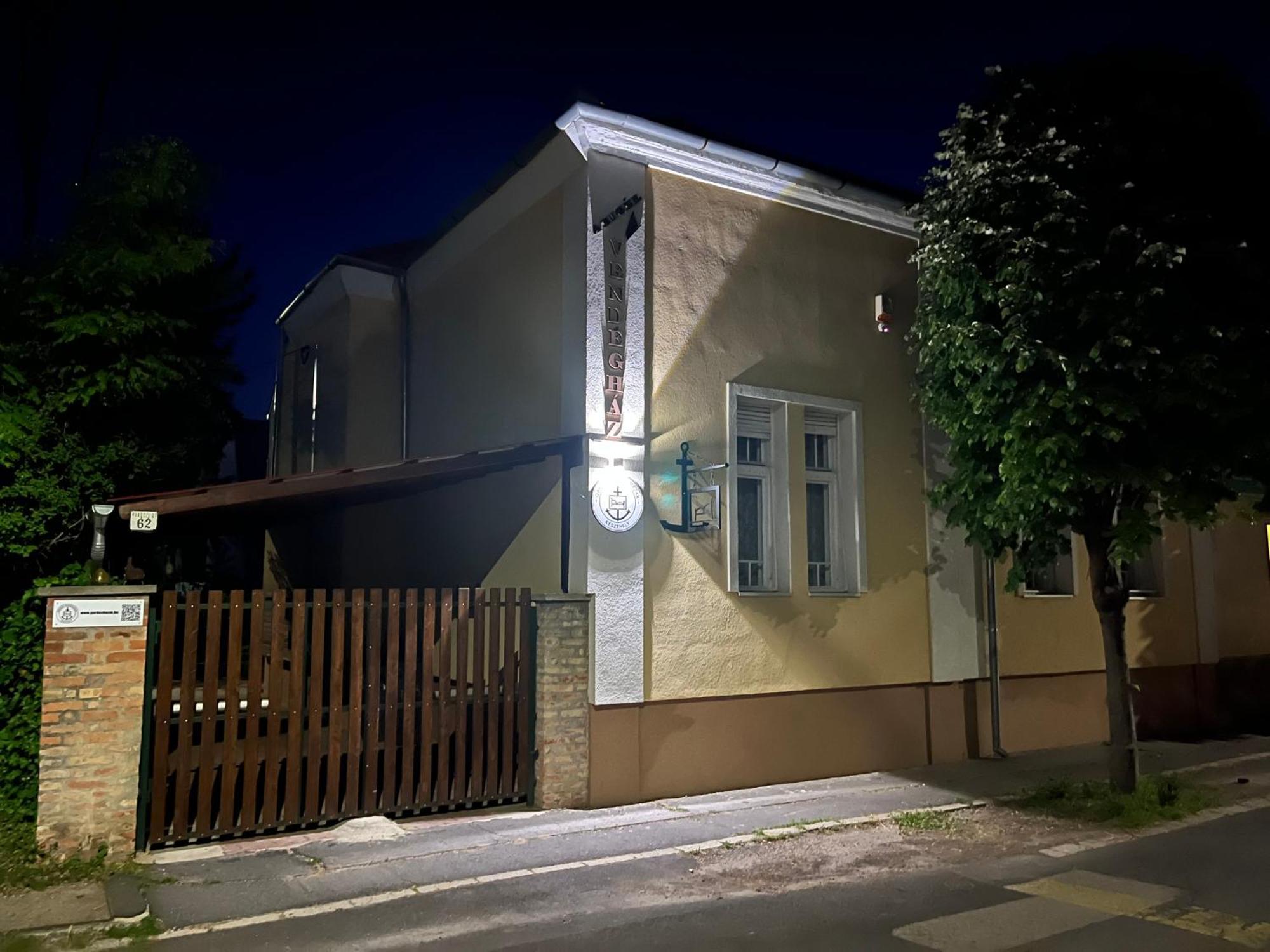 Abigel Vendeghaz Keszthelyヴィラ エクステリア 写真